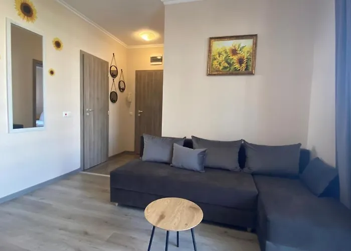 Bratanov Vip Vision * Sunny Beach