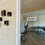 Bratanov Vip Vision ساني بيتش