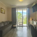 Bratanov Vip Vision شقة